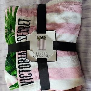 Towel Wrap Victoria's Secret l